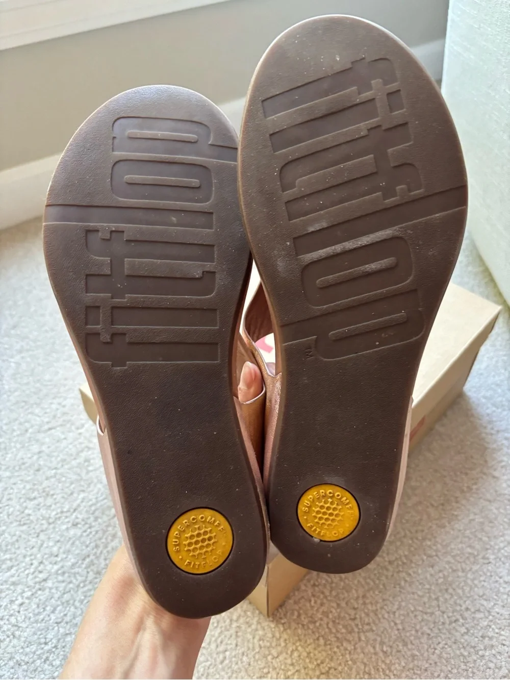 Fitflop Metallic Rose Gold Thong Sandals